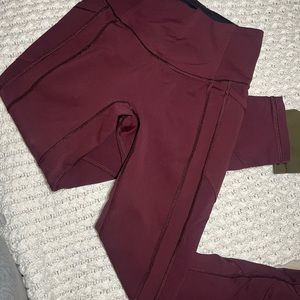 Cropped lulu leggings